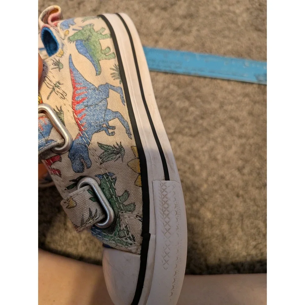 Converse Chuck Taylor All Star Dinosaur Print Infant Size 10 Hook Loop A15067F